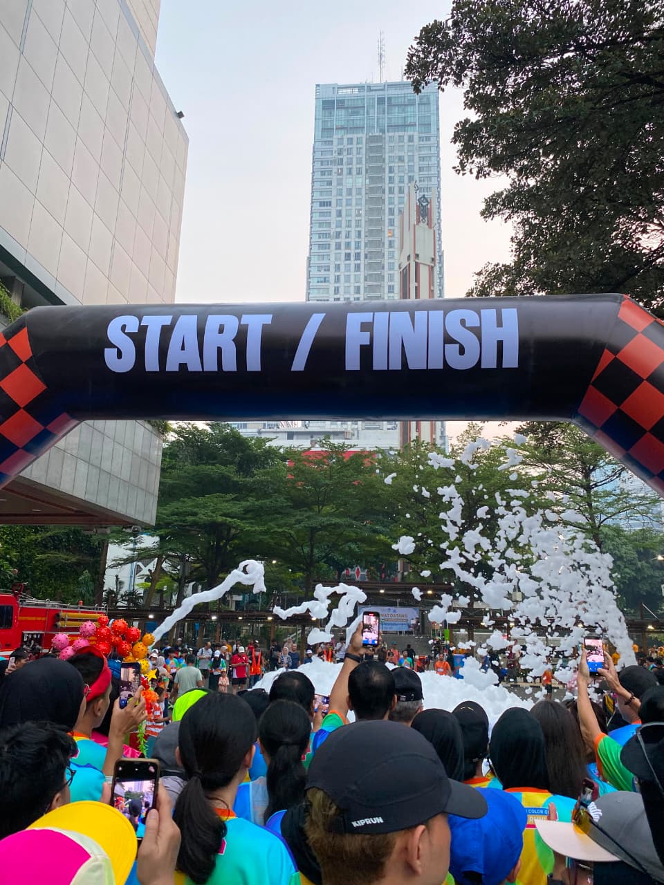 Serunya Color &amp; Bubble Run 2026, Fun Run yang Penuh Warna dan Bubble