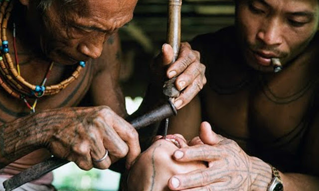 Bukan Cuma Tato, 7 Budaya Unik Mentawai Ini Sudah Diakui sebagai Warisan Budaya Indonesia